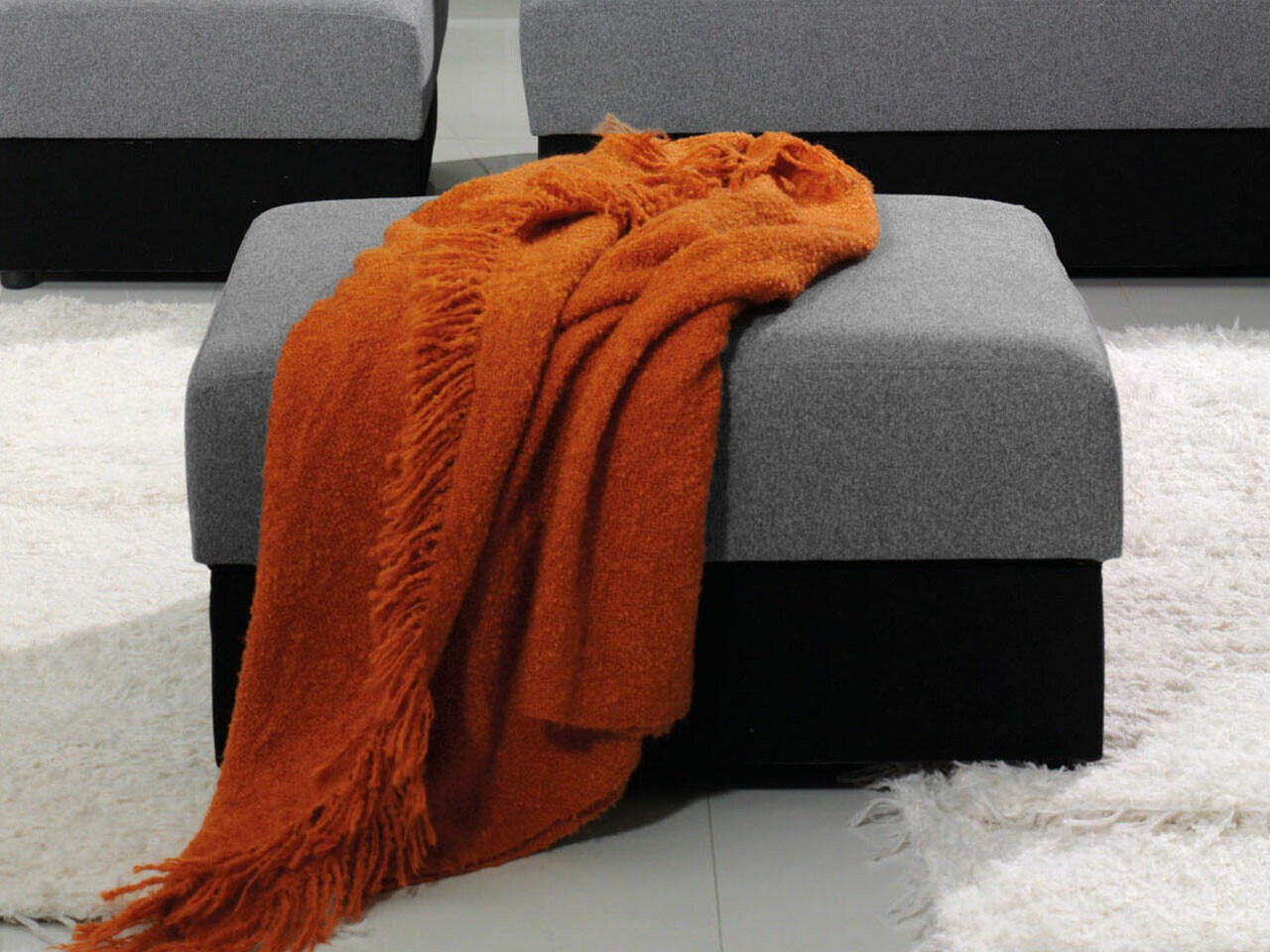 Poef Providence 185 (Muna 14 + Muna 08)