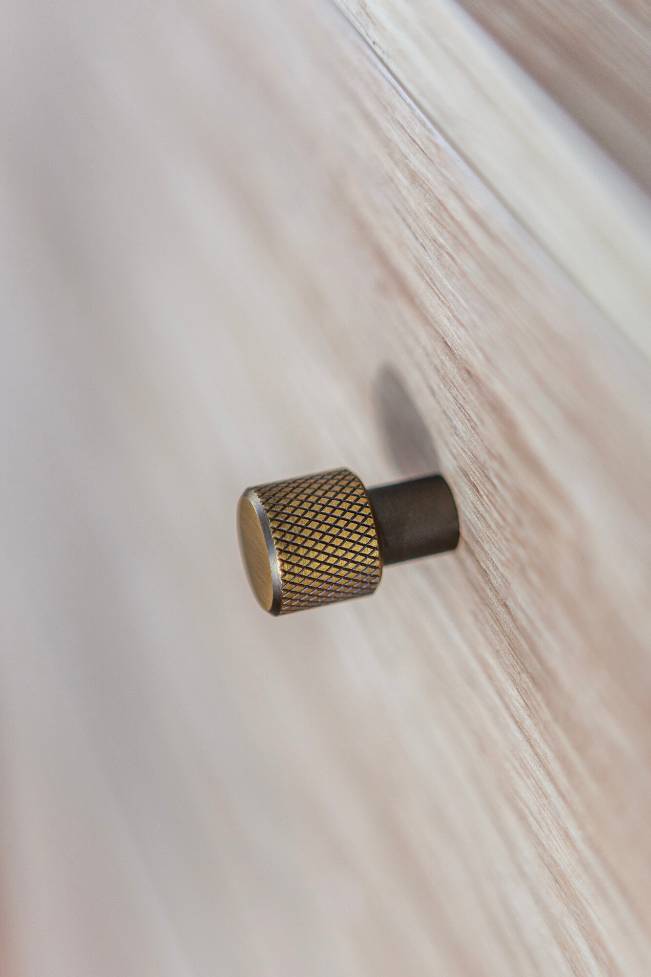 Nachtkastje Salviri 104