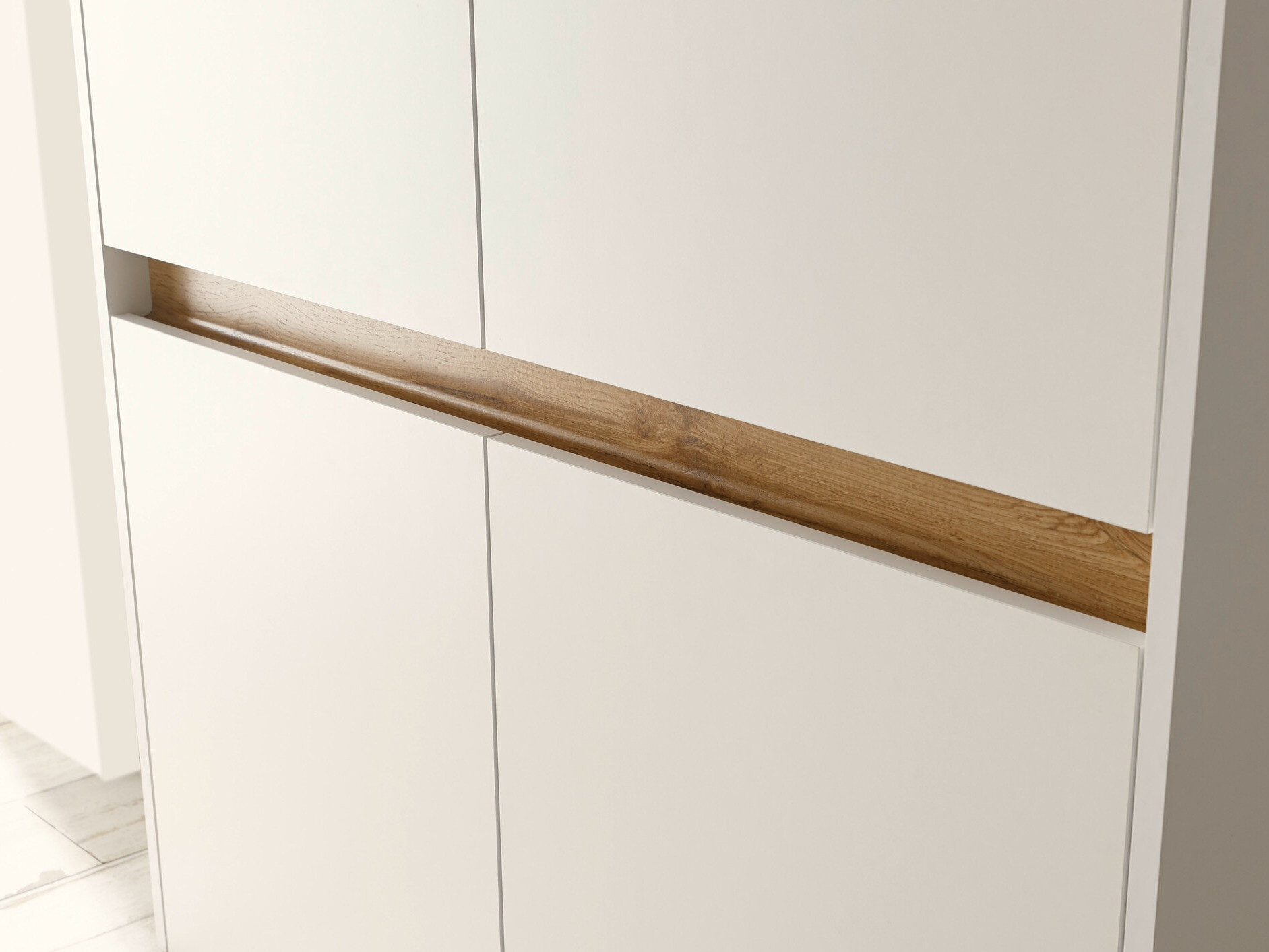 Dressoir Elbsori 111 (Wit + Wotan eik)