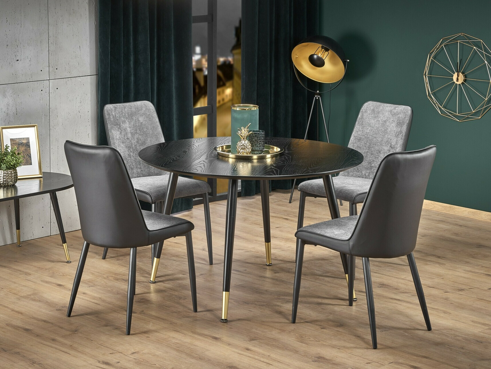 Tafel Houston 756