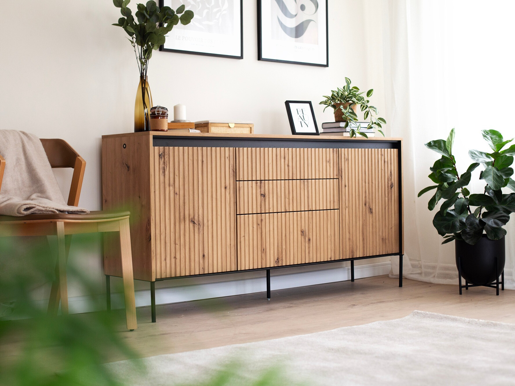 Ladekast Fernolu 100 (Artisan eiken + Zwart)