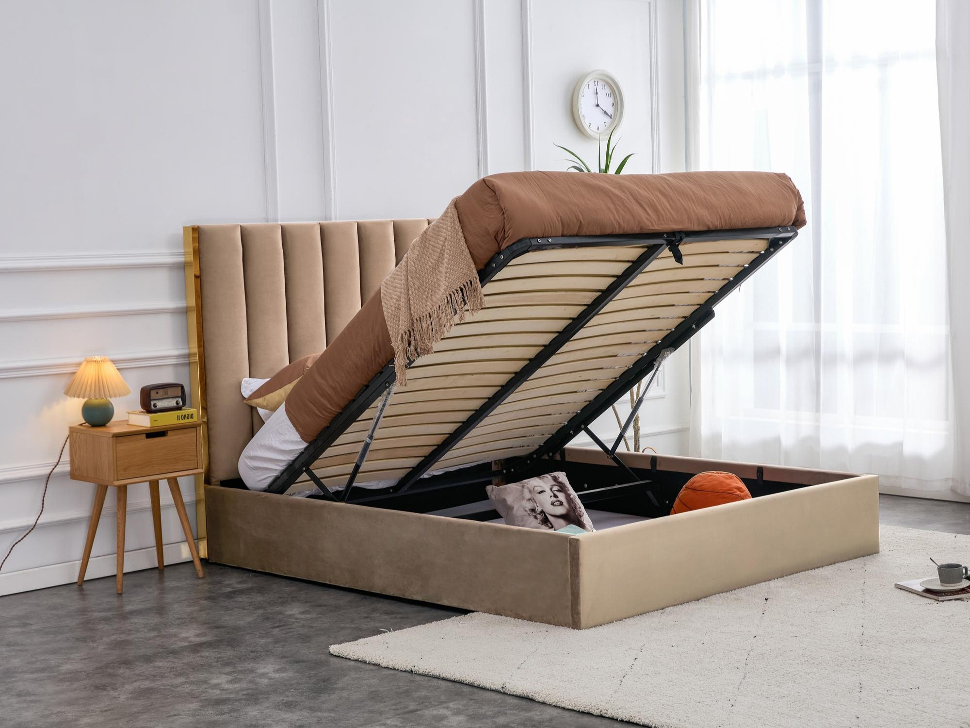 Bed Houston 1757 (Beige)