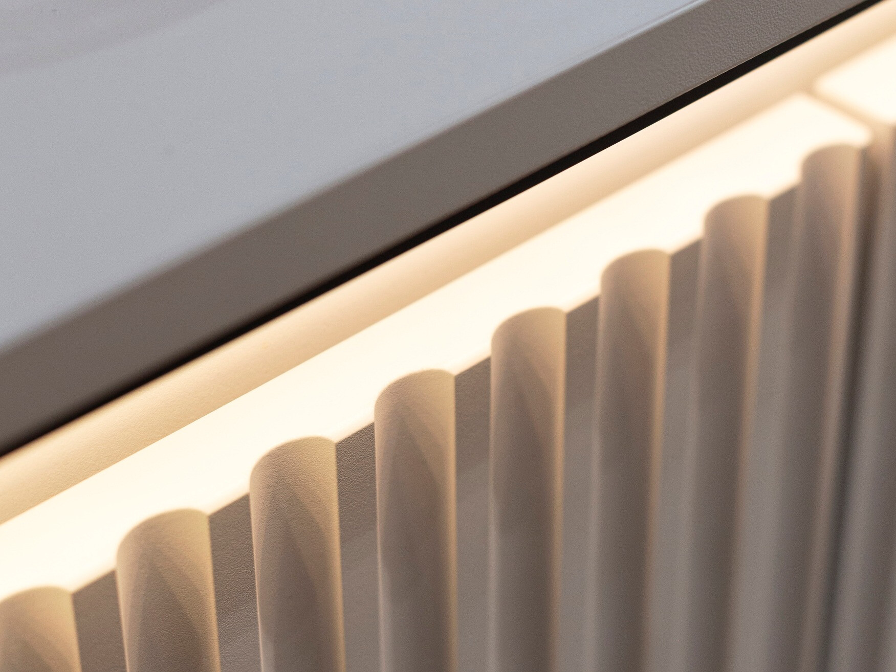 Dressoir Fernolu 101 (Grijs + Zwart)