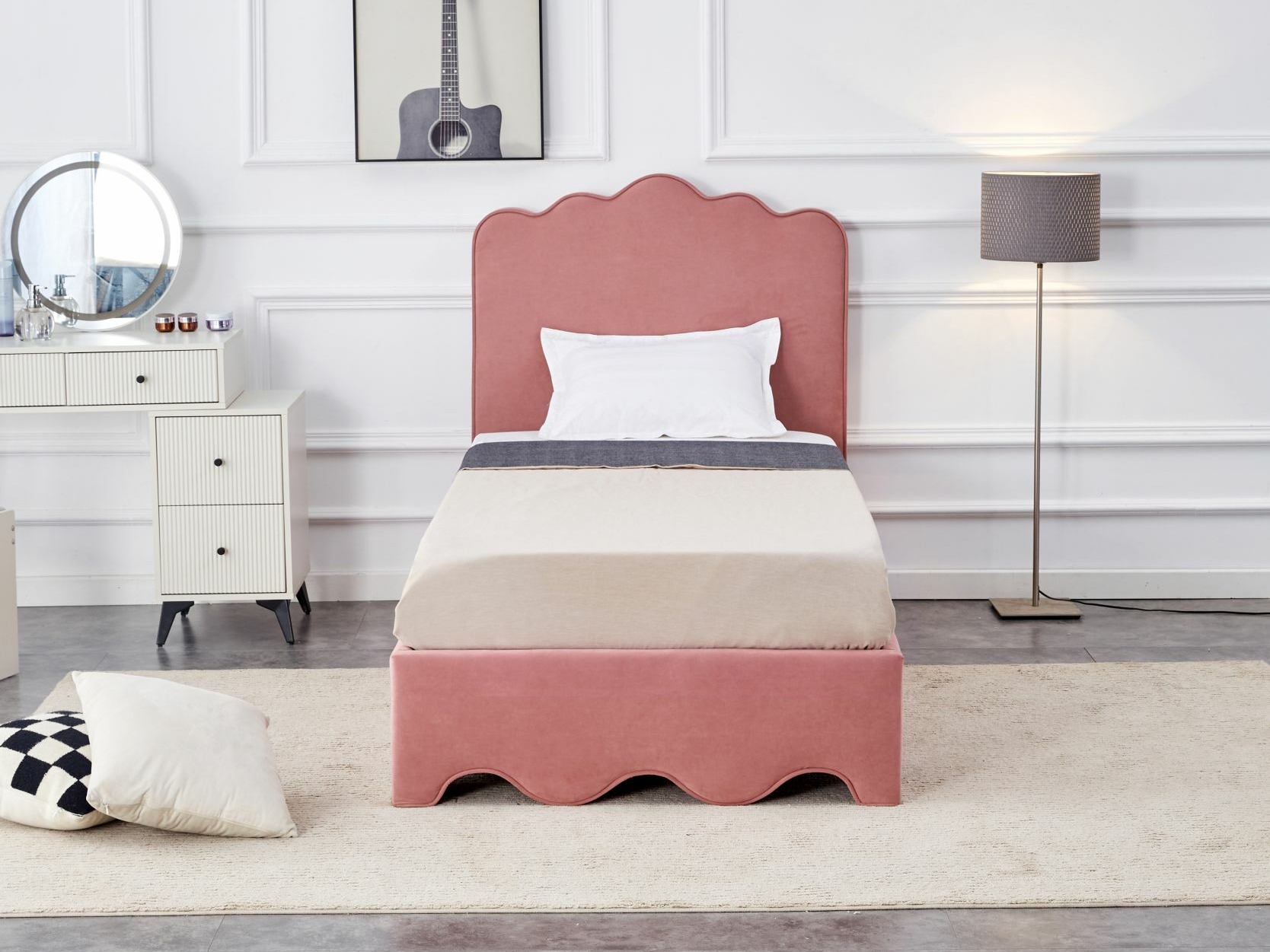 Bed Houston 1972 (Roze)