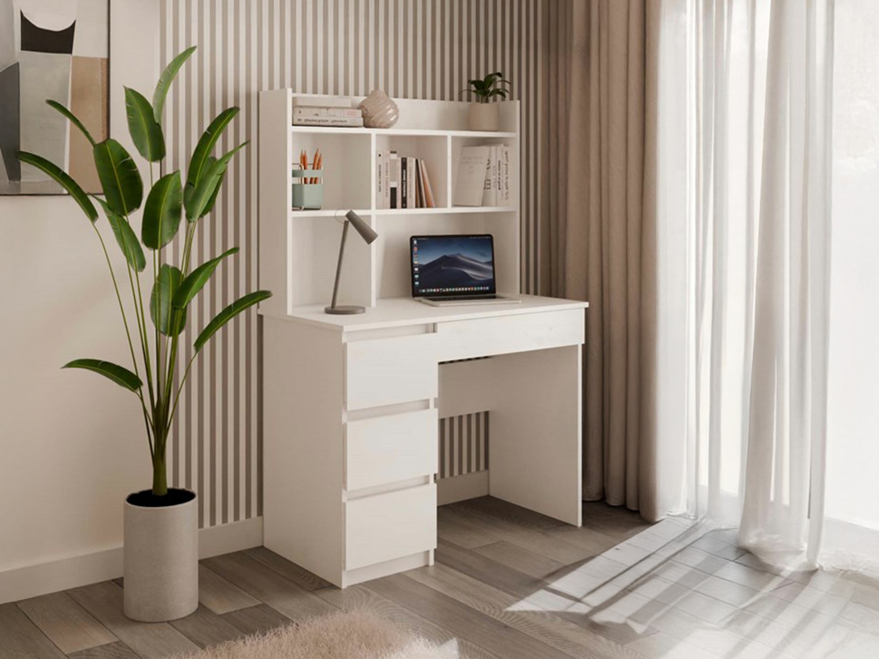 Bureau Mandeville 337 (Links)