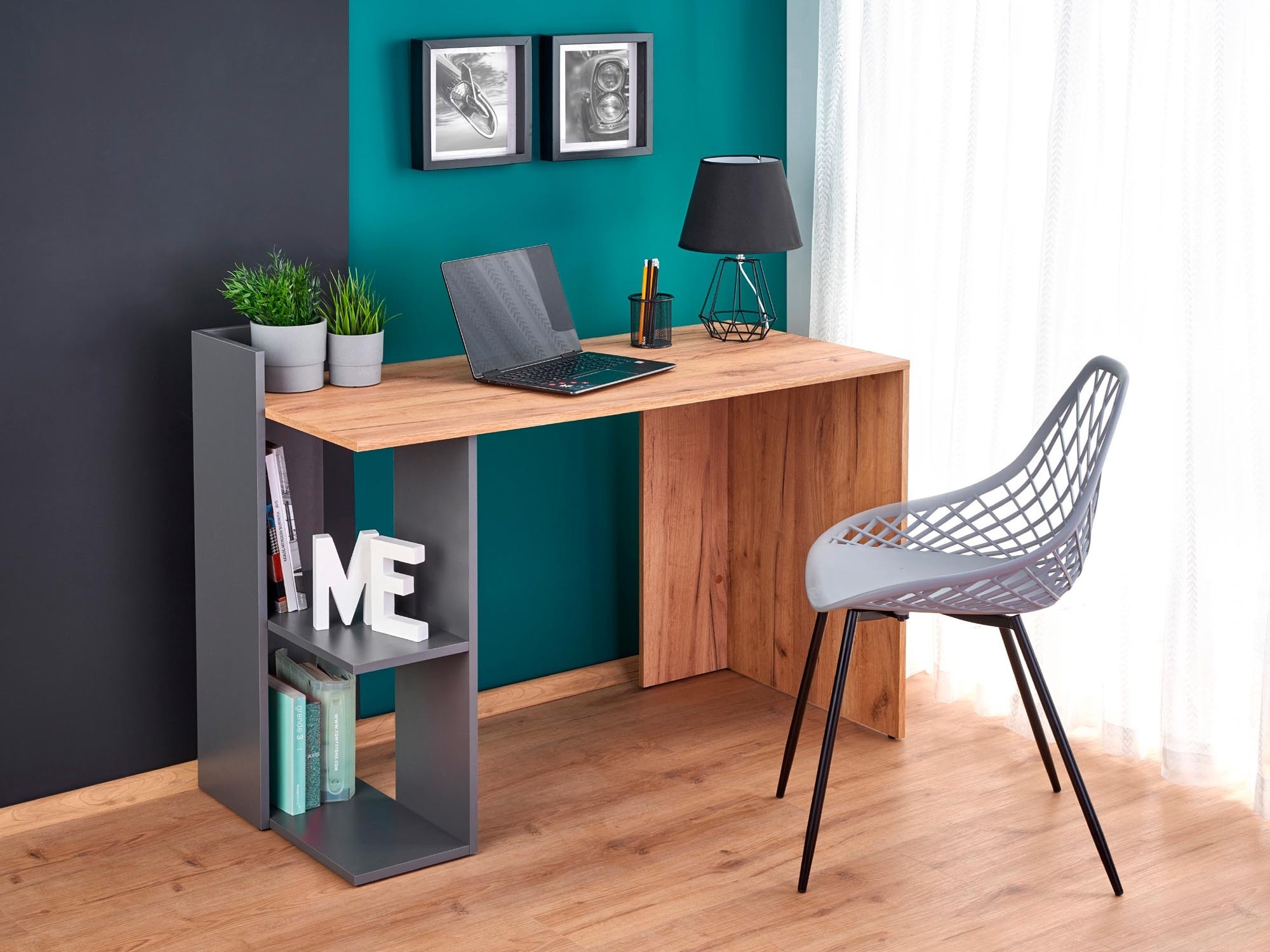 Bureau Houston 825 (Eiken + Antraciet)